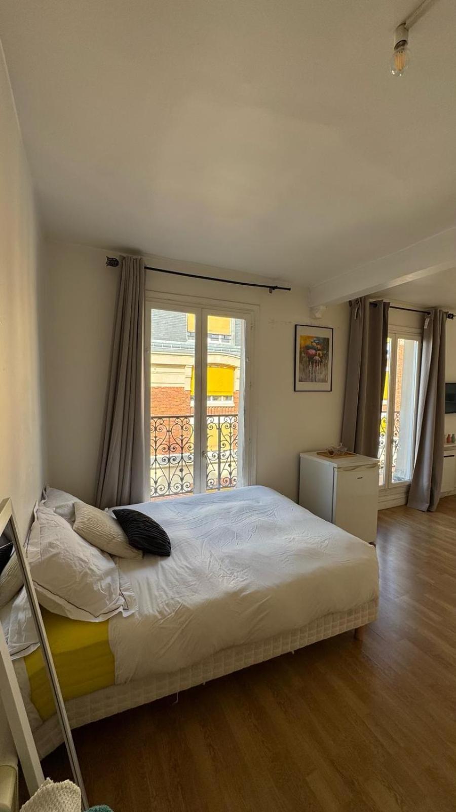 Appartement A Paris Bagian luar foto